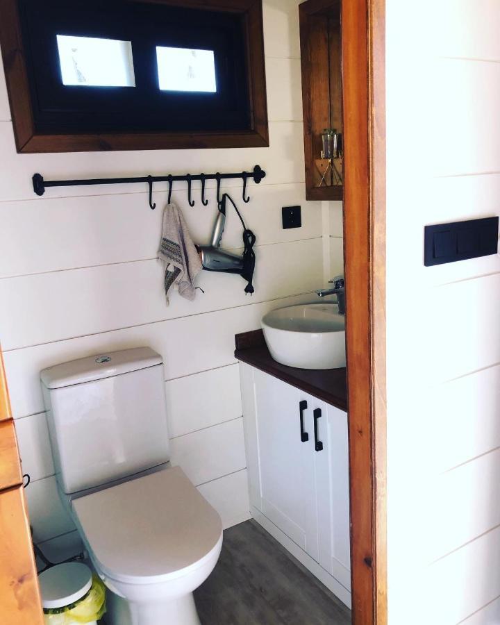 フェティエ Tiny House Kayakoey Narヴィラ エクステリア 写真
